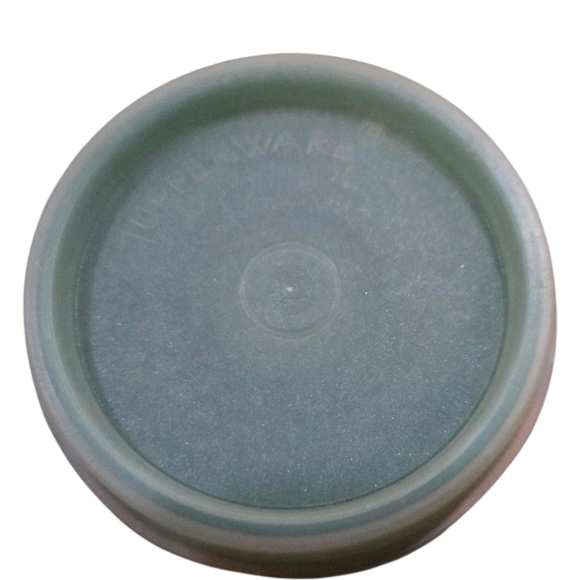 Vintage Tupperware Set of 3 Red and Green Quality Food Storage Containers - Picture 4 of 12